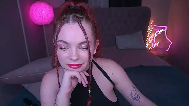 Snapshot of CarolinaDia chatting on 01-24-25, 11:34 CarolinaDia online show from 01-24-25, 11:34