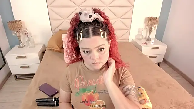 Twwiiggy online show from 03-17-26, 08:01