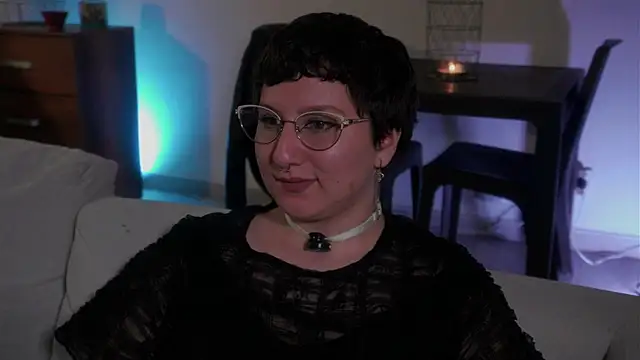 Snapshot of Ximenna_Cruz chatting on 09-24-25, 10:57 Ximenna Cruz online show from 09-24-25, 10:57