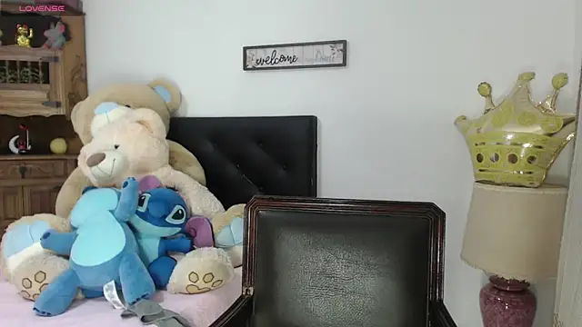 alexia 87 online show from 02-18-26, 04:19