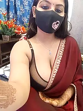 Divya girl online show from 02-10-26, 02:43