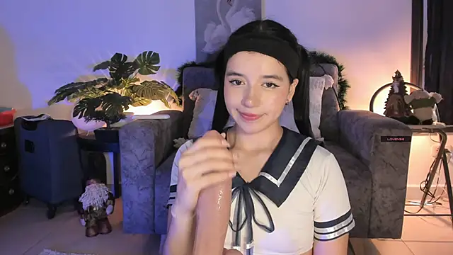 Snapshot of Naughtylittlegirl_ chatting on 12-04-25, 03:32 Naughtylittlegirl online show from 12-04-25, 03:32