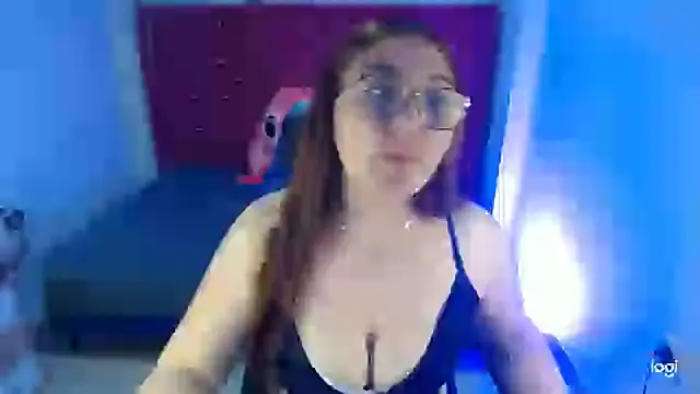 conniejames m online show from 03-07-25, 12:45