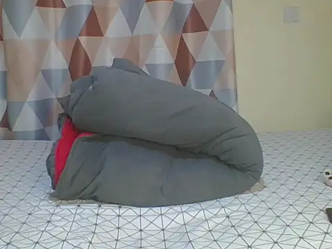 HoLy-ViRgiN online show from 10-27-25, 09:52