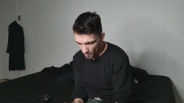 Snapshot of JackDesFeux chatting on 06-08-26, 04:57 JackDesFeux online show from 06-08-26, 04:57