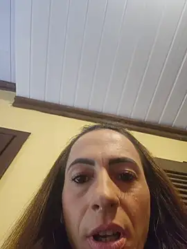 Snapshot of Brunna_Ella chatting on 05-29-26, 05:00 Brunna Ella online show from 05-29-26, 05:00