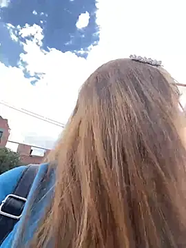 melody-dy online show from 02-19-25, 08:41