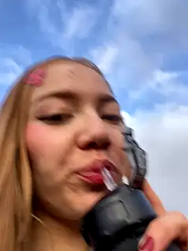 melody-dy online show from 10-15-25, 10:10