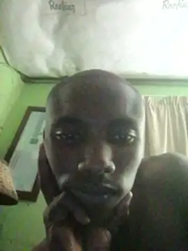 Snapshot of Mnkossi chatting on 05-21-26, 11:12 Mnkossi online show from 05-21-26, 11:12
