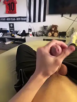 Snapshot of Sturmi18 chatting on 03-14-26, 11:26 Sturmi18 online show from 03-14-26, 11:26