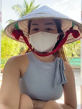 BabyThree  online show from 11-28-25, 06:49