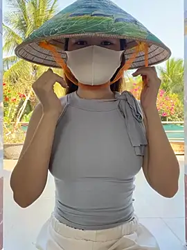 BabyThree  online show from 03-23-26, 08:51