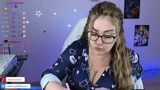 Snapshot of misskaassandraa chatting on 02-18-25, 03:32 misskaassandraa online show from 02-18-25, 03:32