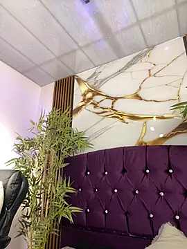 liss hot  online show from 12-04-25, 08:50