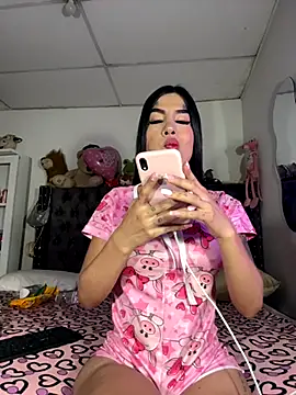 saragill323 online show from 11-09-25, 06:50