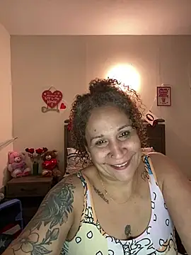 ladycreamypr2 online show from 02-10-26, 06:06