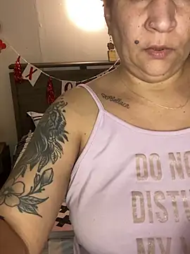 ladycreamypr2 online show from 02-17-26, 07:16