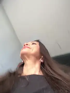 Snapshot of Yulia_sx chatting on 01-17-26, 08:12 Yulia sx online show from 01-17-26, 08:12