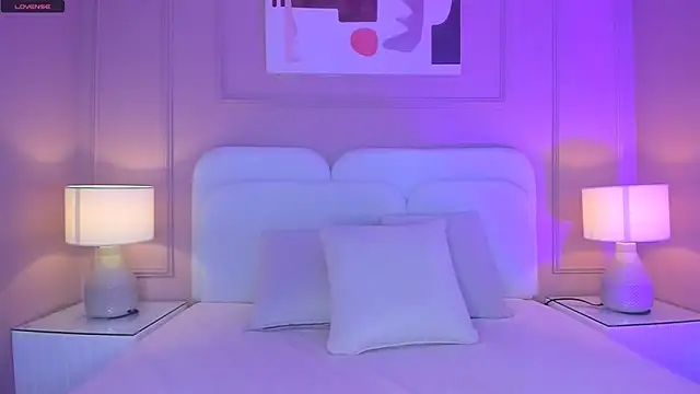 Snapshot of aria_greco chatting on 11-26-25, 04:13 aria greco online show from 11-26-25, 04:13