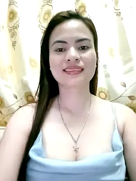 NgocQuyen2K online show from 02-19-25, 01:51