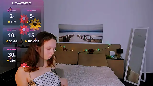 Snapshot of Ketrin_n_ chatting on 01-08-25, 06:31 Ketrin n  online show from 01-08-25, 06:31