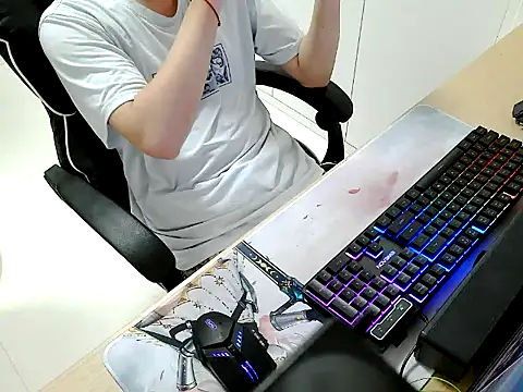 HEARRY668 online show from 04-28-26, 12:43