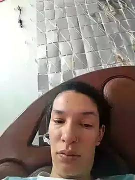 Snapshot of rebekka_simpson chatting on 12-12-24, 03:27 rebekka simpson online show from 12-12-24, 03:27