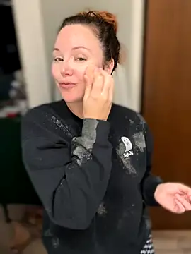 Blaze Baby online show from 10-31-25, 03:46