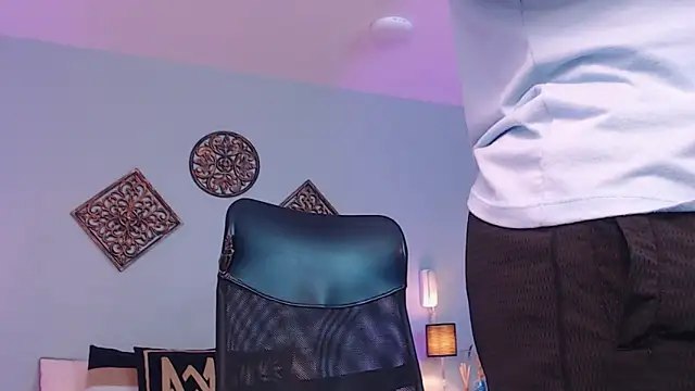 JeremyLowe online show from 01-21-25, 01:11