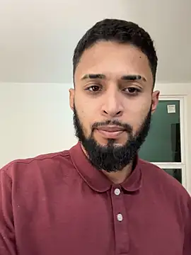 Snapshot of Mdbeveryda chatting on 11-10-25, 05:39 Mdbeveryda online show from 11-10-25, 05:39