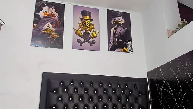 kriixtybrown online show from 11-22-25, 10:09