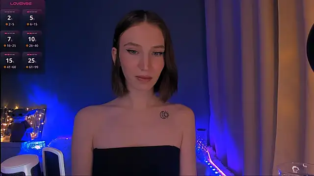 Snapshot of ellaamber chatting on 01-24-25, 09:37 ellaamber online show from 01-24-25, 09:37