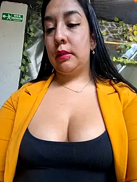 Bella keny online show from 02-11-26, 06:13