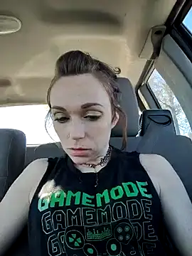 Snapshot of Genevieve143 chatting on 01-18-25, 09:45 Genevieve143 online show from 01-18-25, 09:45