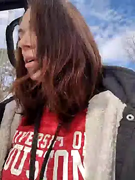 Snapshot of Genevieve143 chatting on 01-21-25, 06:45 Genevieve143 online show from 01-21-25, 06:45