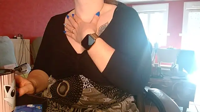 Snapshot of cruellaculdenfer67 chatting on 03-21-25, 01:45 cruellaculdenfer67 online show from 03-21-25, 01:45