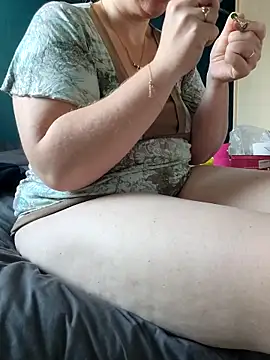 Snapshot of cruellaculdenfer67 chatting on 10-28-25, 09:24 cruellaculdenfer67 online show from 10-28-25, 09:24