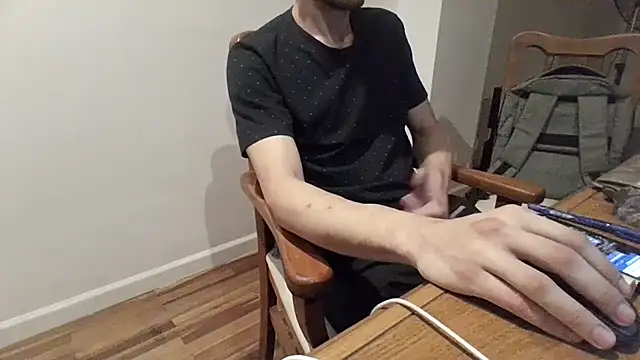 Snapshot of nicolaaaaas chatting on 03-12-25, 11:33 nicolaaaaas online show from 03-12-25, 11:33