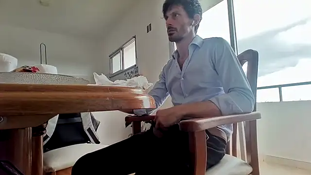 Snapshot of nicolaaaaas chatting on 03-14-25, 05:57 nicolaaaaas online show from 03-14-25, 05:57