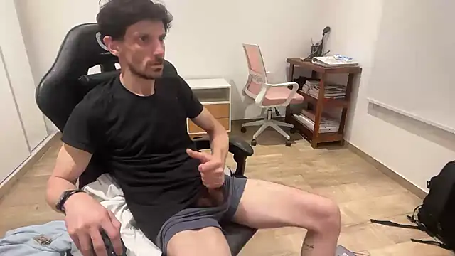 Snapshot of nicolaaaaas chatting on 10-06-25, 09:07 nicolaaaaas online show from 10-06-25, 09:07