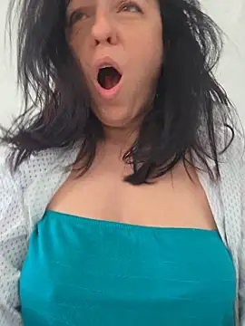 lovewildguy1 online show from 04-25-26, 05:43