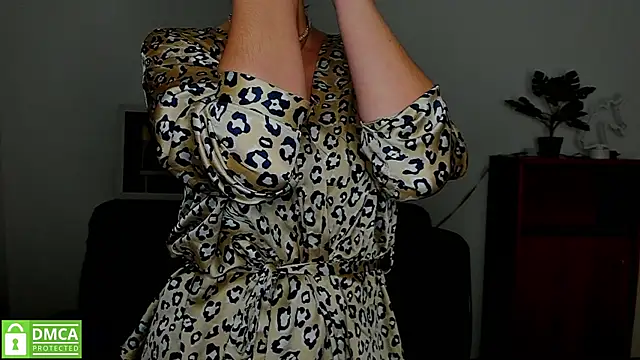 annakillianox online show from 10-28-25, 12:30