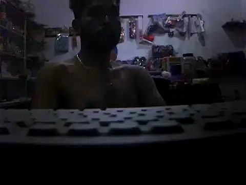 Snapshot of Heman100492 chatting on 01-14-25, 02:32 Heman100492 online show from 01-14-25, 02:32