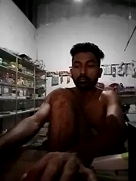 Snapshot of Heman100492 chatting on 01-19-25, 04:36 Heman100492 online show from 01-19-25, 04:36