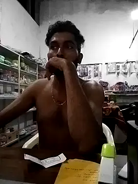 Snapshot of Heman100492 chatting on 01-24-25, 06:04 Heman100492 online show from 01-24-25, 06:04