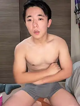 Snapshot of Ken_jp chatting on 12-08-24, 10:03 Ken jp online show from 12-08-24, 10:03