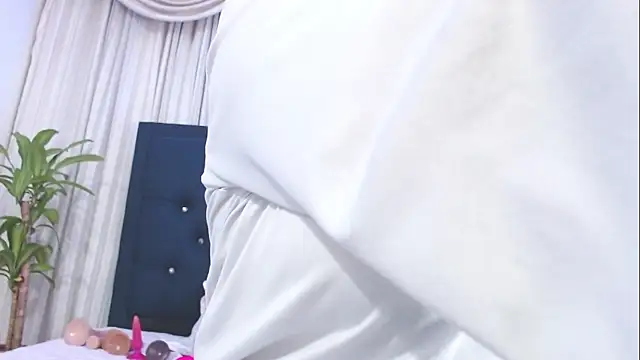 Uzra hayed online show from 03-14-25, 07:23