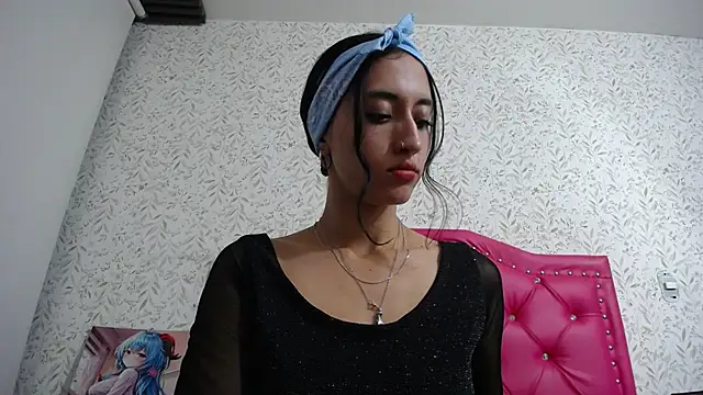 luly pink online show from 09-27-25, 04:06