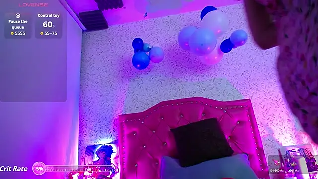 luly pink online show from 10-08-25, 03:04