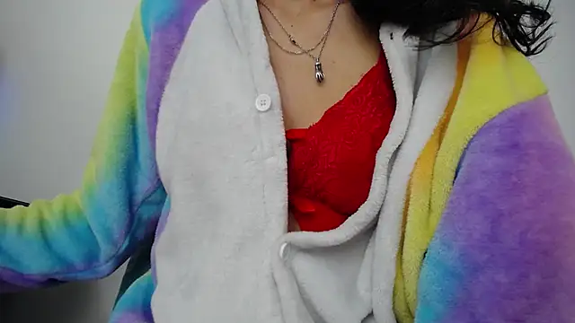 luly pink online show from 04-10-26, 05:34